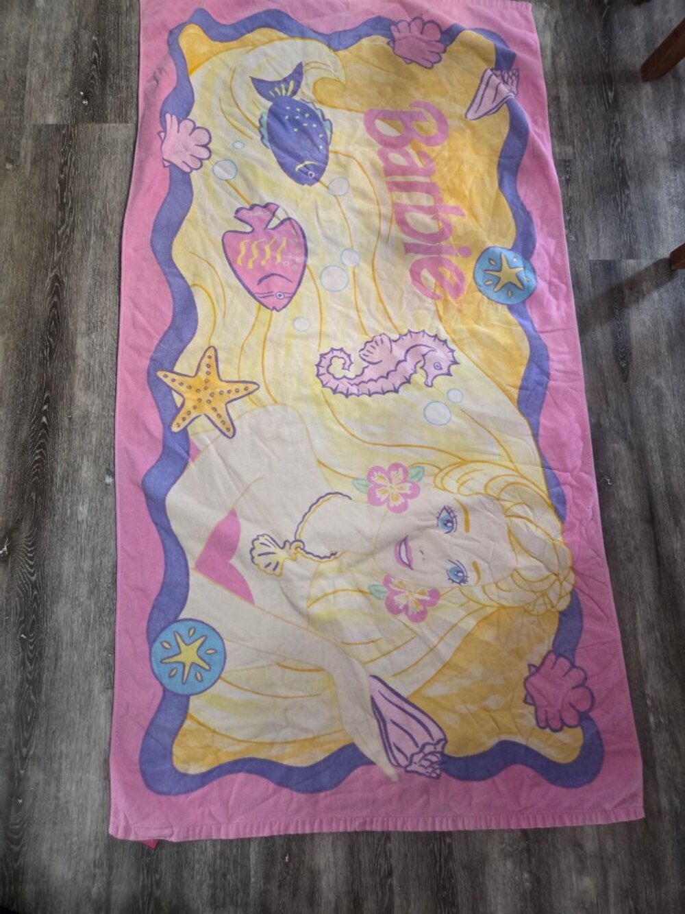 Barbie Beach Towel Girls Large Pink Mermaid Seashell 100% Cotton Graphic  1994